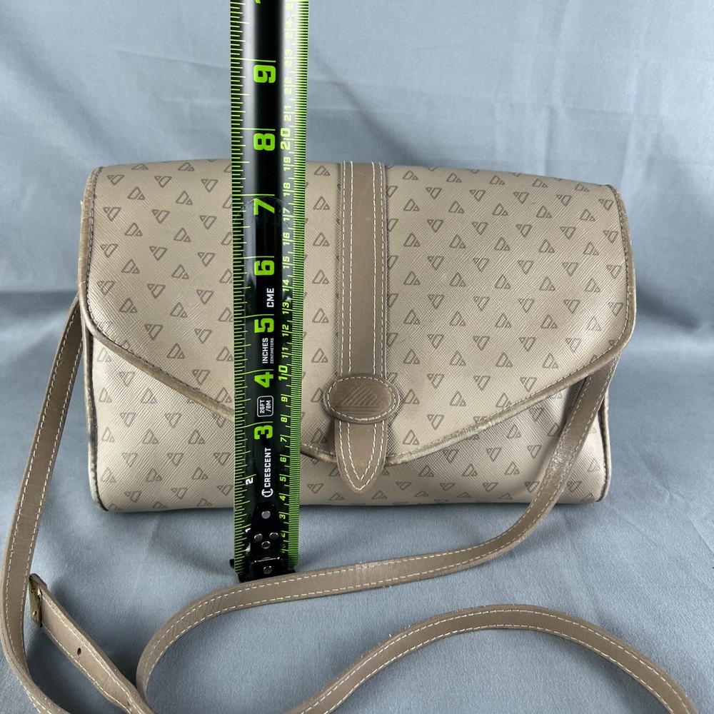 Vintage Liz Claiborne Shoulder Bag Womens Beige Leather Trim Crossbody Strap - Picture 4 of 11